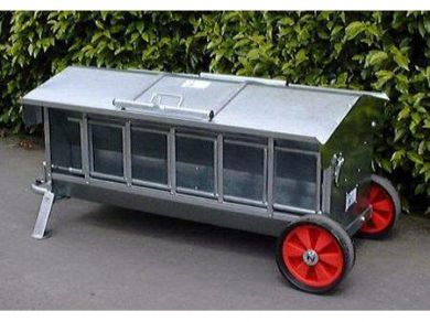 IAE DOUBLE SIDED LAMB CREEP FEEDER 4'-0