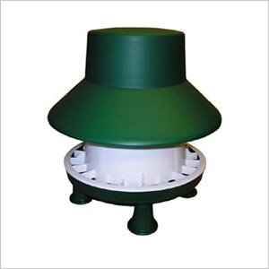 BLENHEIM OUTDOOR POULTRY FEEDER 2.5KG-0