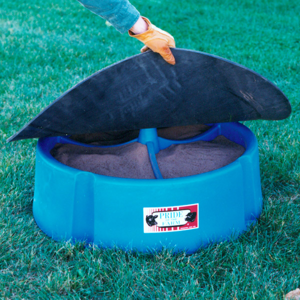 DURABULL MINERAL FEEDER SPARE LID-0