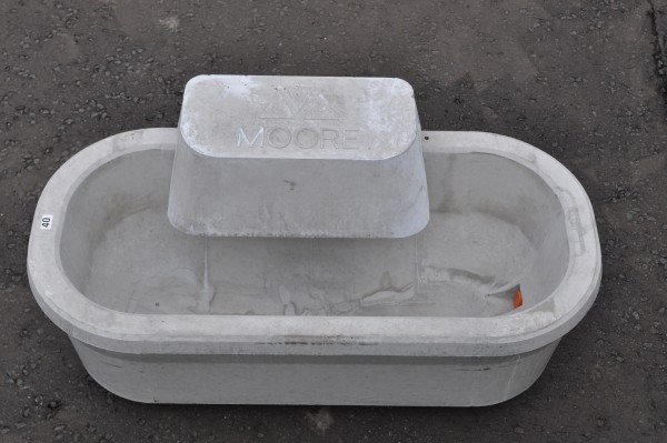 40g-Water-Trough-WL-600x399