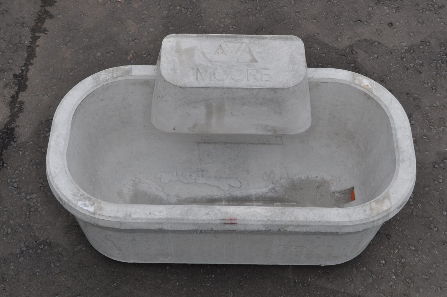 Concrete Water Trough 340L / 75G Davidsons Farm & Country