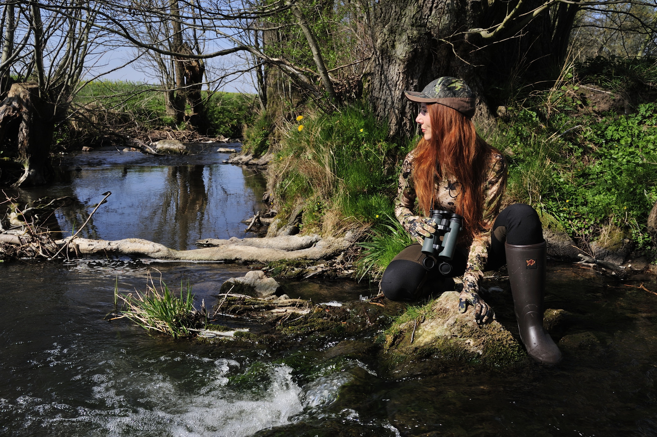 Jaegerin_Pirsch_Bach_Feldrand_001_K-H Volkmar_April 2020