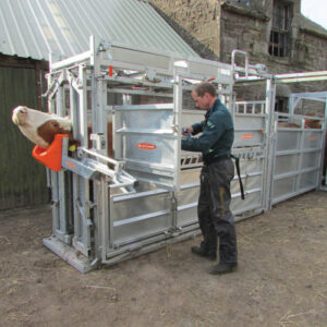 Ritchie Squeeze Crate With Manual Yoke